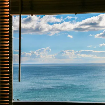 Holiday home Seaside Fairy Tale Swiss Chalet〜the Sea Views